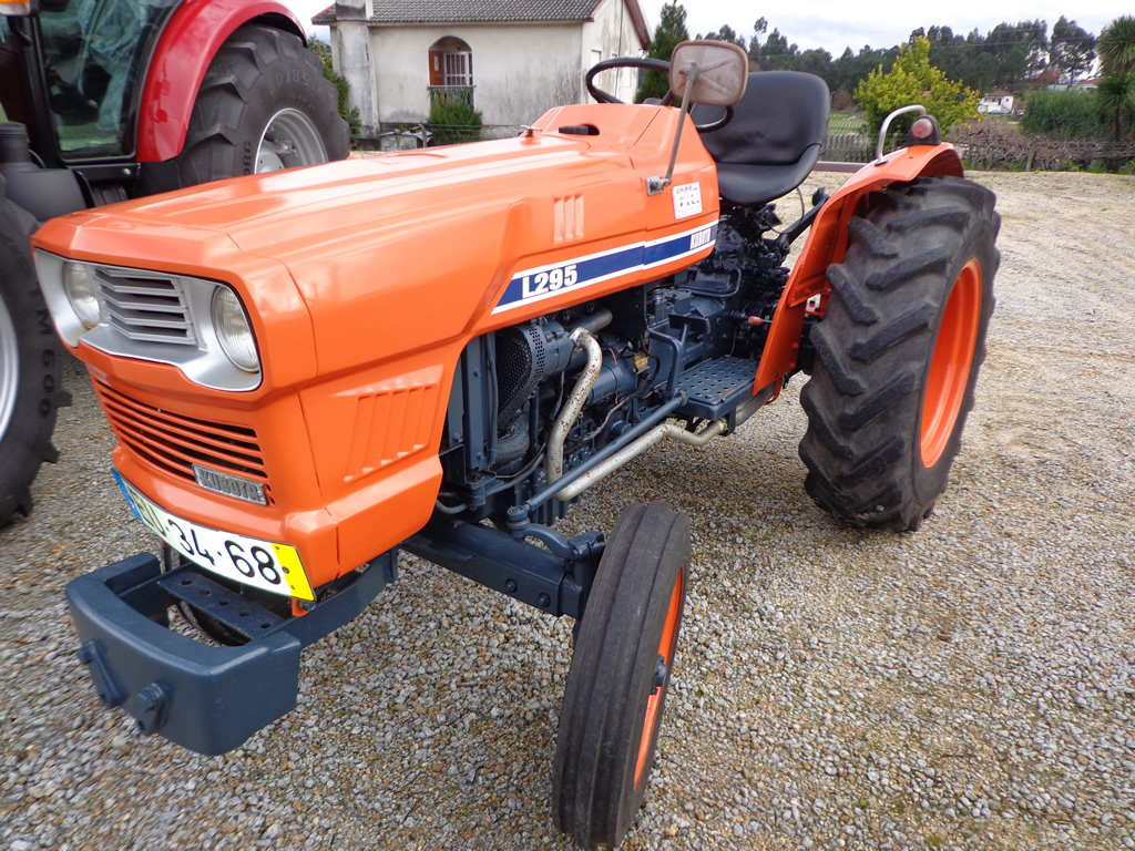 KUBOTA L295 PIERŚCIENIE I TŁOKI